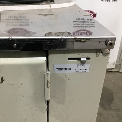 Uline H-959 Semi-Automatic Poly Strapping Machine