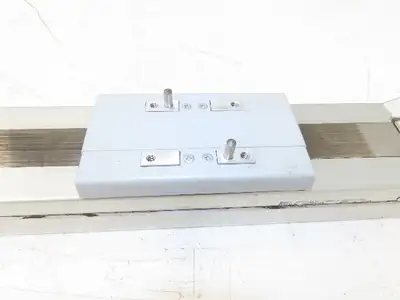IAI Robo Cylinder Linear Screw Actuator 8mm Lead 400mm Stroke 24VDC