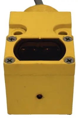 NEW BANNER ENGINEERING SM912LVAG