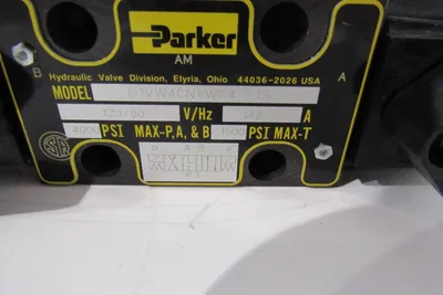 NEW PARKER D1VW4CNYWF4-75 SOLENOID VALVE D1VW4CNYWF475