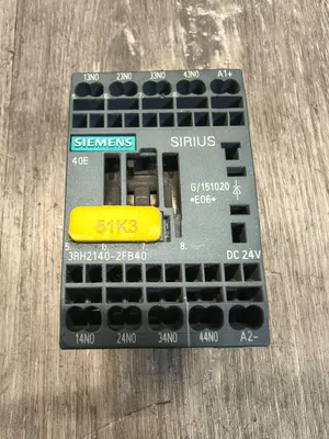 Used SIEMENS 3RH2140-2FB40 Misc Electrical & Power Parts South Carolina US | ESS Industrial Equipment Sales #1299998