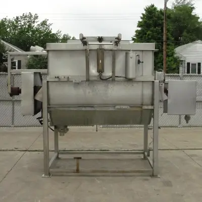 SPC6927  Kettle 650 gallon L & A Engineering processor kettle, agitator rotating tubular spiral heat exchanger, Stainless Steel