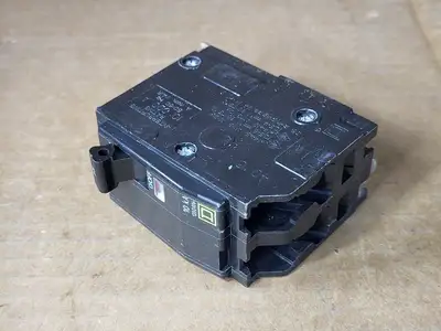15 Amp, 2 Pole, 120/240 Volt Circuit Breaker