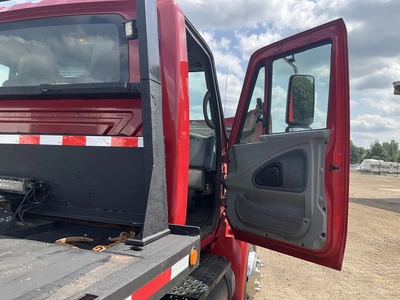 Used 2003 INTERNATIONAL 4000 SERIES Tow trucks Michigan US | Miedema Asset Management Group #1344792