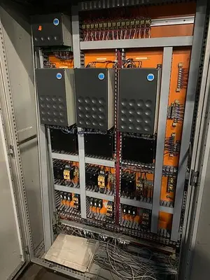 USED ARROW 2000