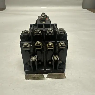 Used ALLEN-BRADLEY 700-BR400A1 Miscellaneous Equipment (Electrical & Power) Ohio US | Surplus Asset Holdings #1240079