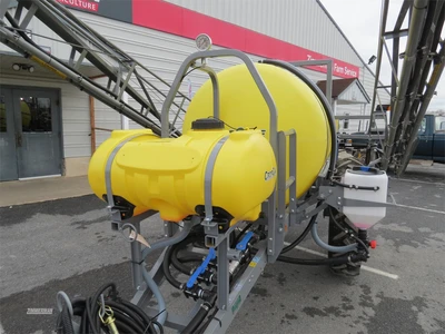 New | in-Stock 2026 CROPCARE AGX500 Sprayers Pennsylvania US | Zimmerman Farm Service #1410003