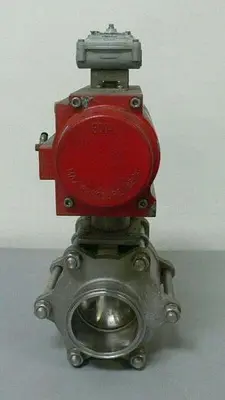 USED TRIAD CONTROLS 2R300SR 150 PSI ACTUATOR + 4" CF8M 1000 WOG VALVE & APL-210N