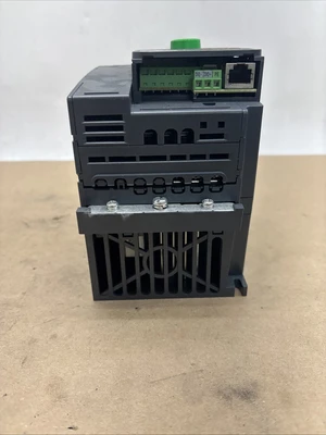 Used Schneider Electric ATV320U07N4C Variable Speed Drives Indiana US | J&J Industrial Supply #1470292