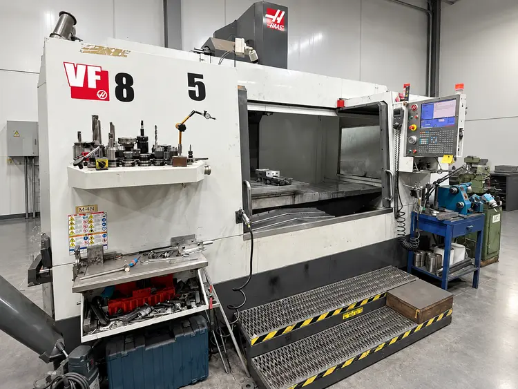 Used 2014 HAAS VF-8 Vertical Machining Centers Illinois US | Asset Exchange Corporation #1445081