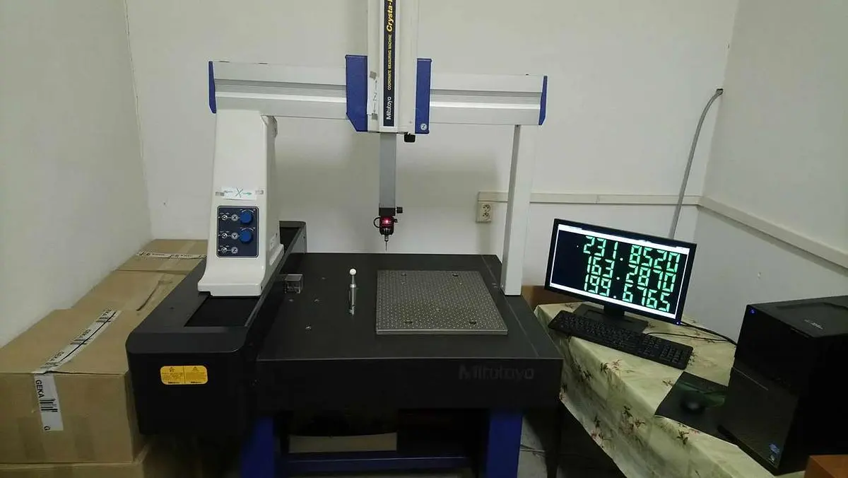 Used 2012 MITUTOYO CRYSTA PLUS M544 Coordinate Measuring Machines CZ | Amaron s.r.o. #1056753