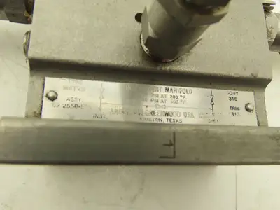 Anderson Greenwood M4TVS 3 Valve Differential Pressure Manifold Flange 1/2" NPT