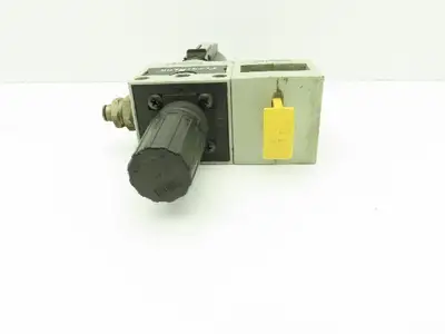 Numatic C22D-04M Pneumatic Coalescing Filter/Reg w/VS22-04 Shut-Off Valve .5"NPT