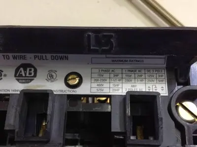 USED ALLEN BRADLEY 1494V-DS30 SER A