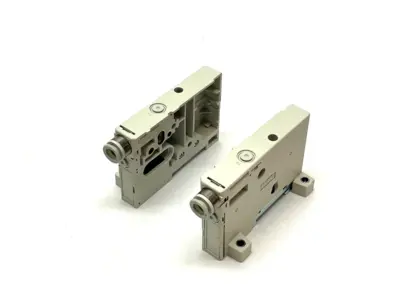 ZZK208A-A2L-B-A | SMC  Manifold Side Blocks for 8 Stations - New – Open Box
