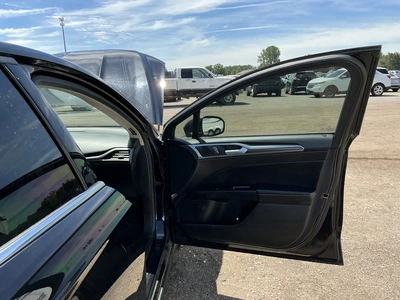 USED 2020 FORD FUSION