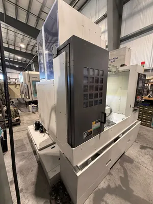 2009 MORI SEIKI NV5000 1A/40 Vertical Machining Centers | GMT (4)