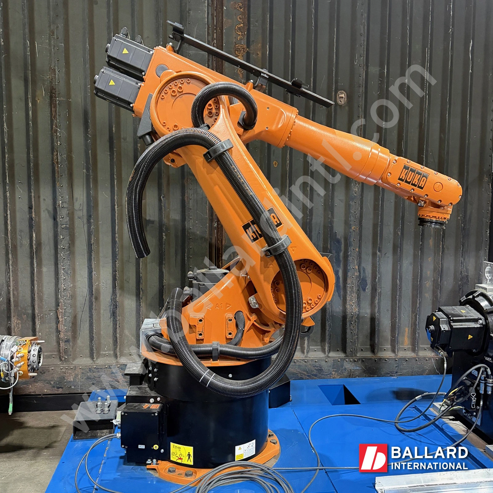 KUKA KR 60 L30 HA Robot System w/ KRC4 Controller