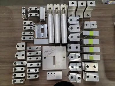 Assortment Lathe Chuck Jaws & Accessories 44 pcs