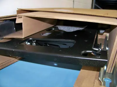 Chief PWRUB Universal Flat Panel Single Swing Arm Wall Mount with PSBUB - NEW IN OPEN BOX