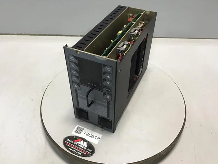 USED HUSKY 9152