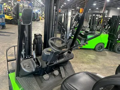 New | in-Stock 2026 Viper FY35 Internal Combustion Forklifts: Pneumatic Tire New York US | United Lift #1446812