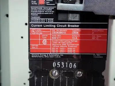 Dual 15A Circuit Breaker MCC Bucket