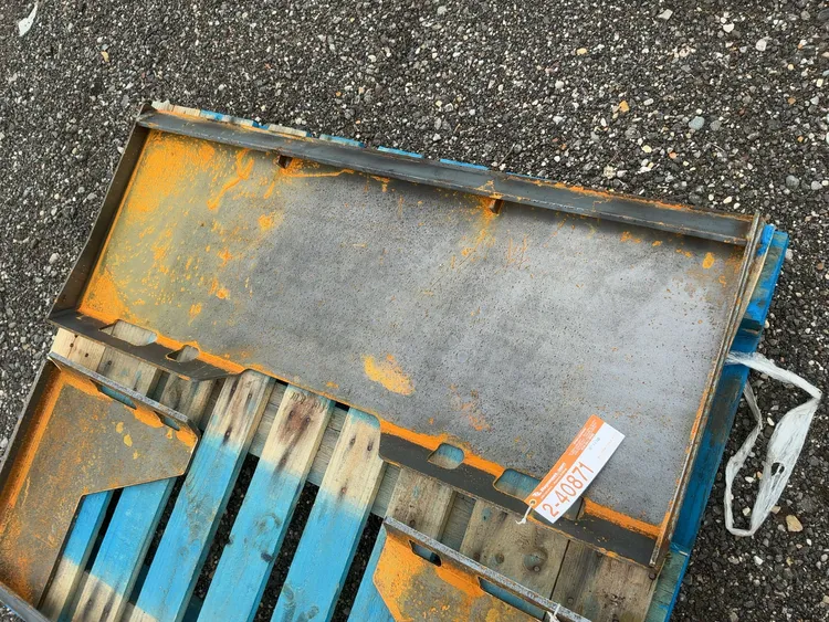 Used _UNKNOWN_ _UNKNOWN_ Construction Equipment Parts Michigan US | Miedema Asset Management Group #1423717