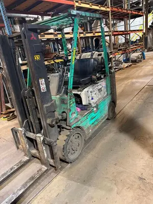 USED MITSUBISHI FORKLIFT