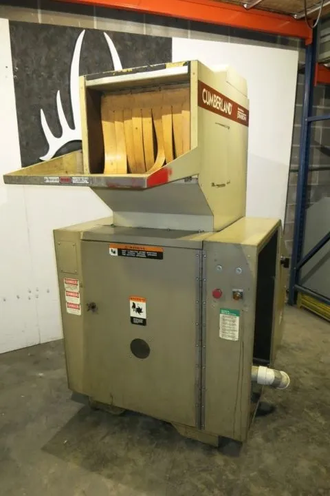 Used CUMBERLAND 1620 Granulators Massachusetts US | Hunter Plastics #788014