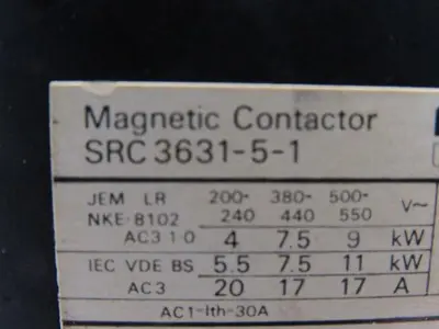 Fuji SRC3631-5 Magnetic Contactor 100/110V Coil 5 Pole