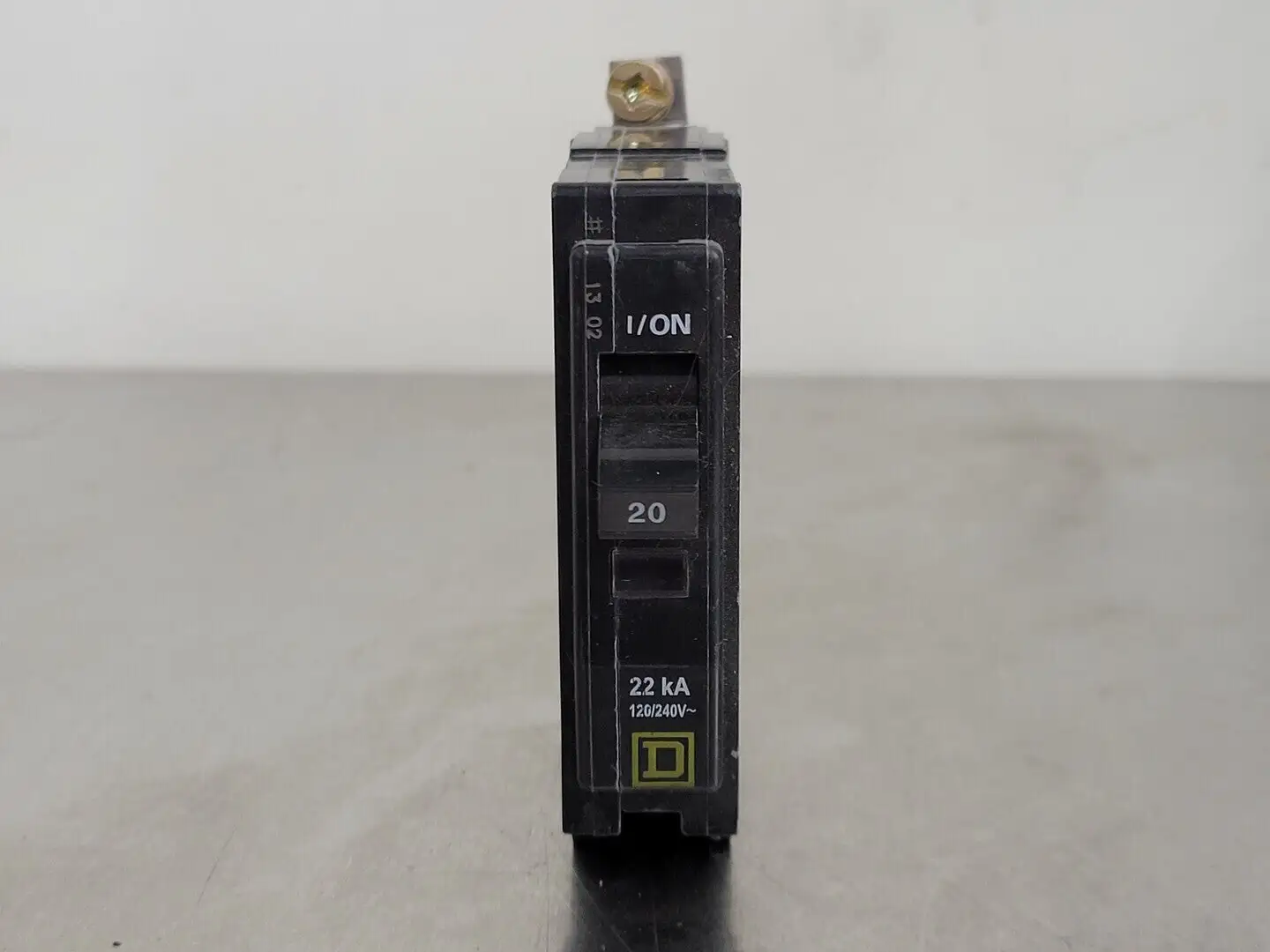 USED SQUARE D QOB120