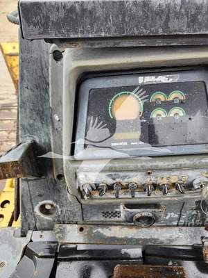 USED 2006 KOMATSU D61PX-15