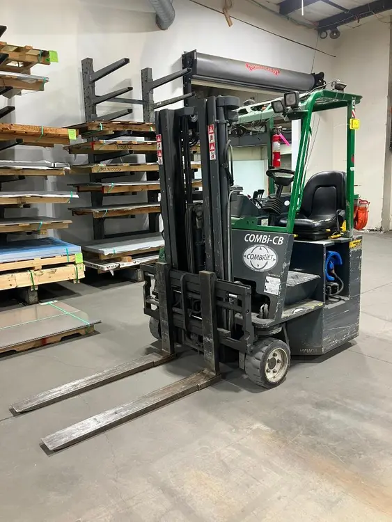 Used 2010 _UNKNOWN_ _UNKNOWN_ Multi Directional Forklifts Minnesota US | Myron Bowling Auctioneers Inc #1541787