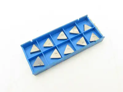 Valenite TPC-2.52.010R VC2 Box of 10 Carbide Inserts TPMR 2.522  Lot of 40