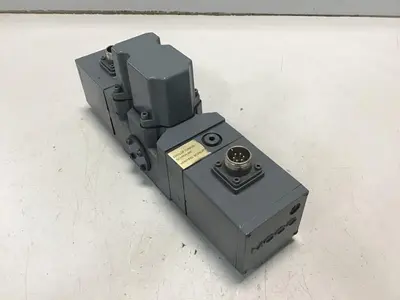 USED MOOG D651-1298