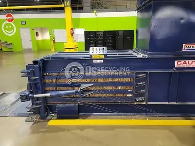 USED 2006 MAX PAK HCE 4272-60-8 CLOSED DOOR HORIZONTAL