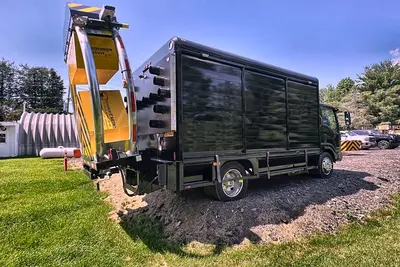 Used 2015 ISUZU NPR METRO ATTENUATOR Service & Utility Trucks Pennsylvania US | Proxy Equipment #1385186