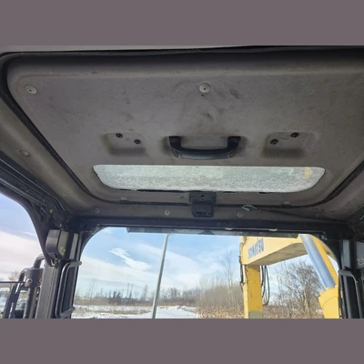 USED KOMATSU PC200LC-8