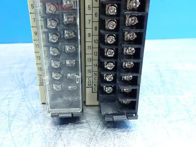 Used OMRON C200HID212 Input / Output Modules | HGR 24 #733406