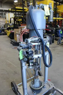 2006 GRACO 24C264 PUMP | Levy Recovery Group (5)