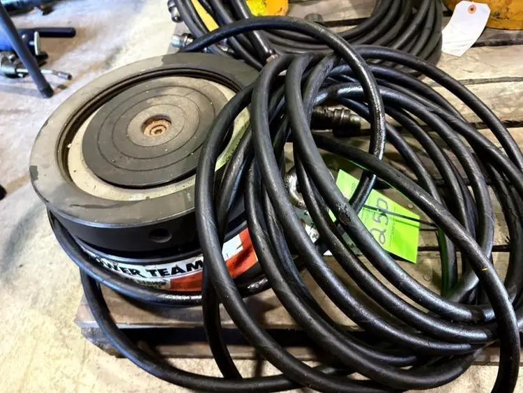 Used POWER TEAM _UNKNOWN_ Cylinders Ohio US | Yoder Brothers machinery #444459