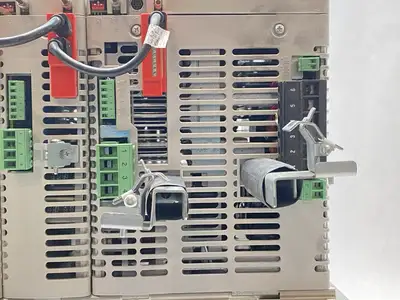 USED ALLEN-BRADLEY KINETIX 6000 MULTI-AXIS SERVO DRIVE 2094-BM02-S
