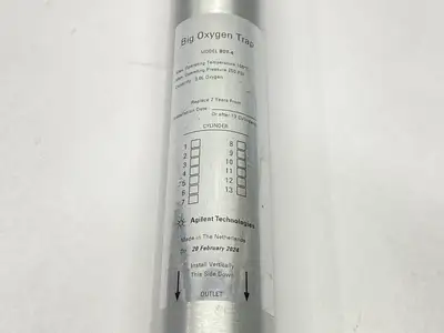 USED AGILENT BIG OXYGEN TRAP 1/4" 250 PSI