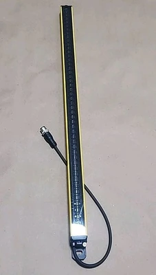USED Contrinex YBES-14S4-0490-P012