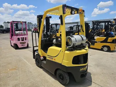 Used 2017 HYSTER H30FT Misc Forklifts Illinois US | Somerset Equipment Sales #1542827