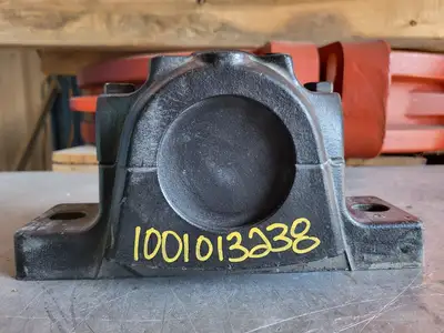 NEW SKF SE512-610