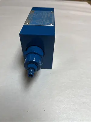 USED VICKERS 867332