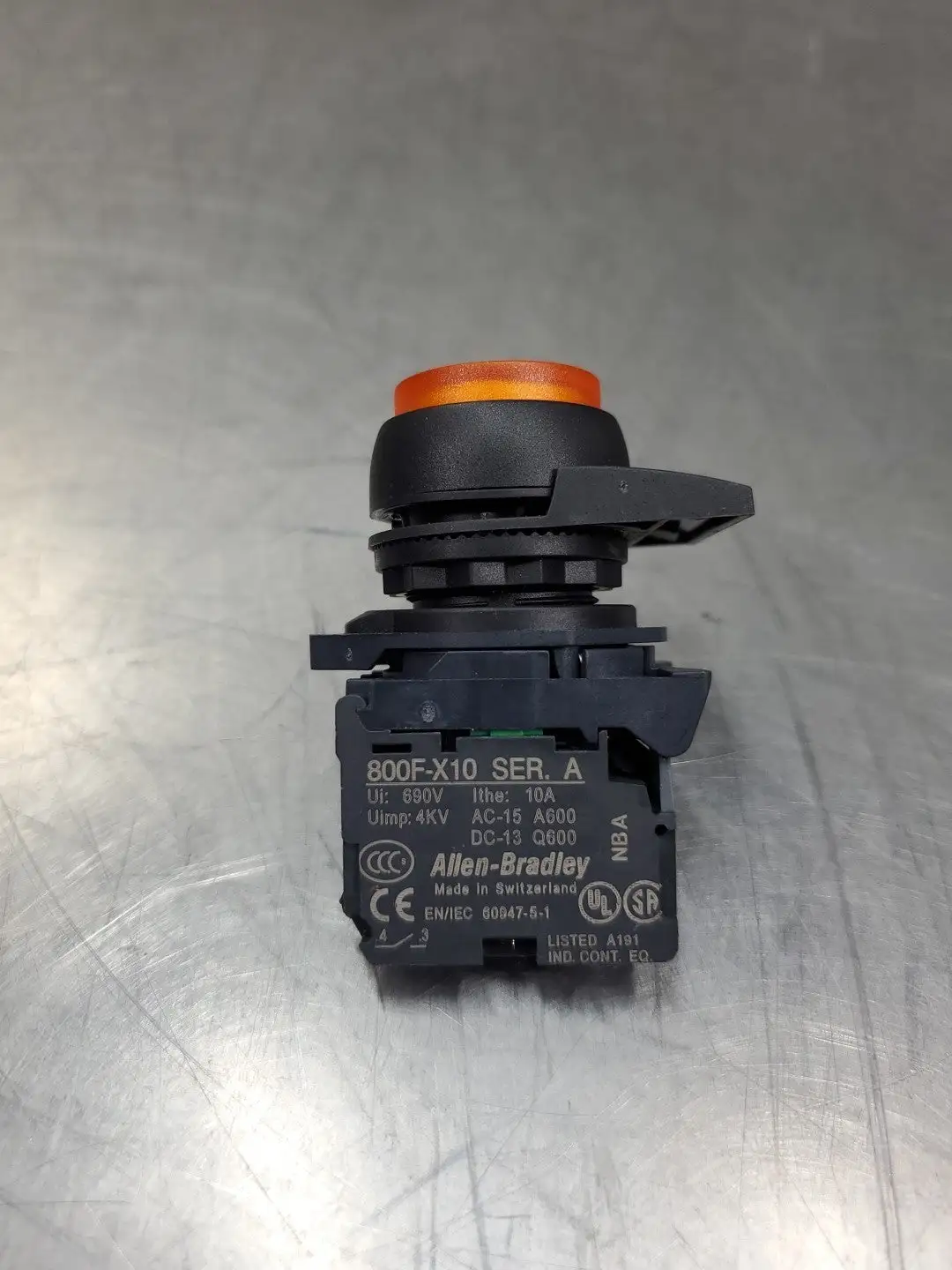 Used Allen-Bradley 800F-X10 Contact Block w/Amber Pushbutton Switch Contact Blocks South Carolina US | Palmetto Automation #1520643
