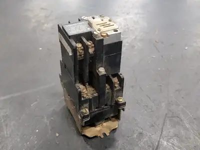 USED ALLEN-BRADLEY 700-NT